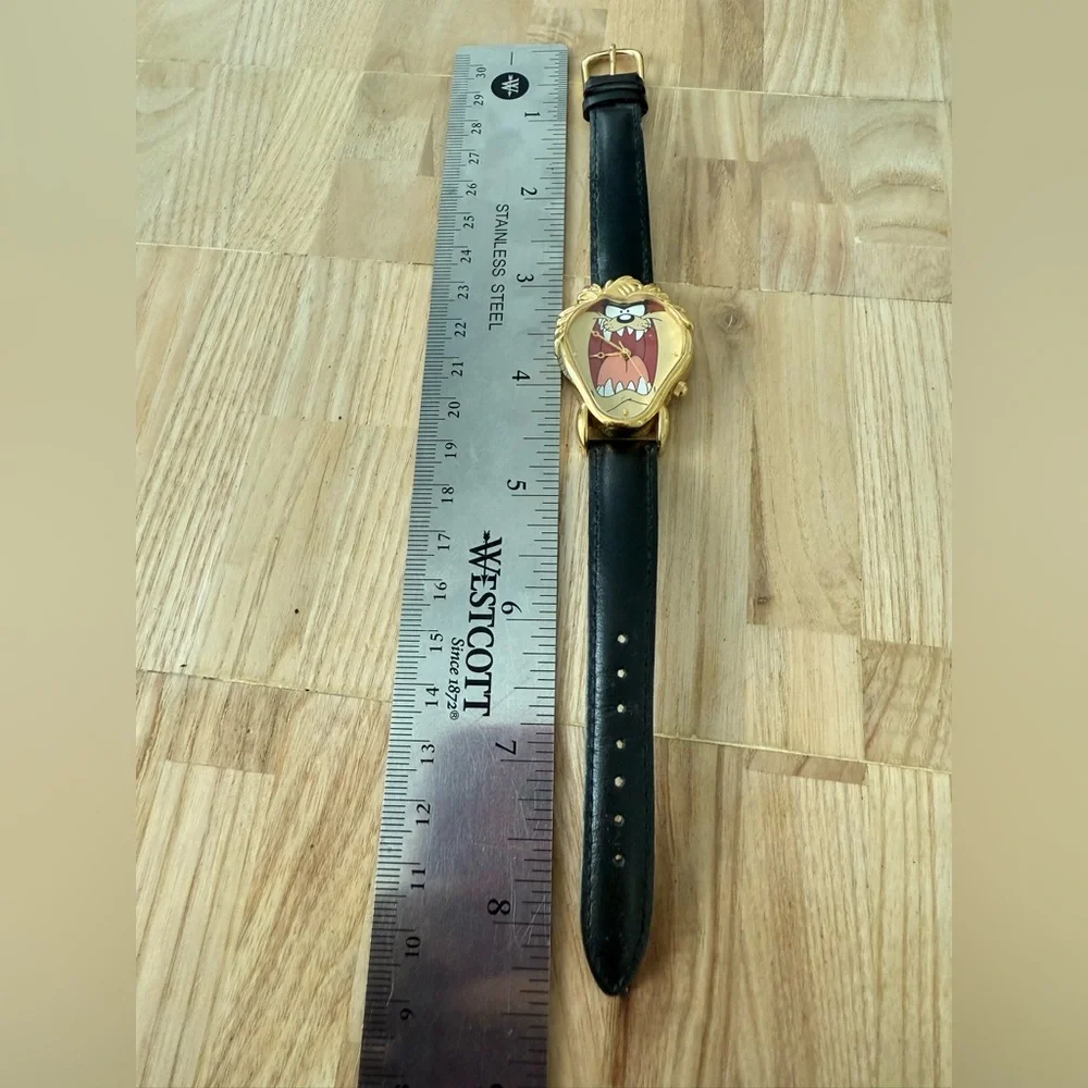 Vintage 90s Armitron looney tunes Tasmanian devil watch NEW BATTERY